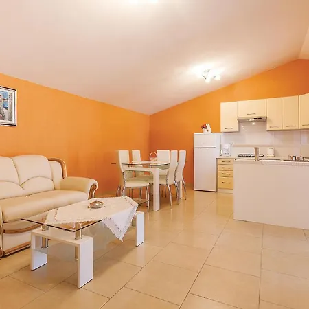 Apartment Vodnjan With Fireplace 10 Vodnjan