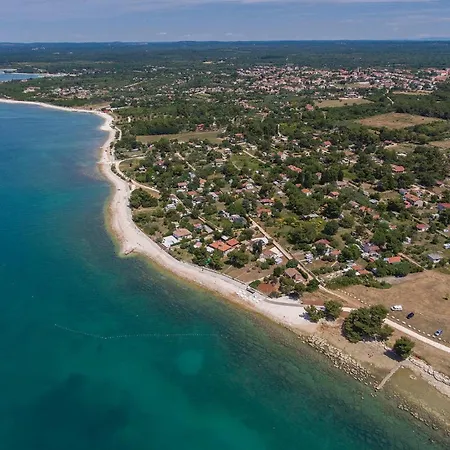 Apartment Vodnjan With Fireplace 10 Apartman *