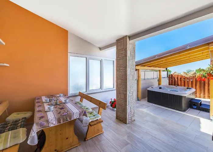 Apartment Vodnjan With Fireplace 10 Apartman