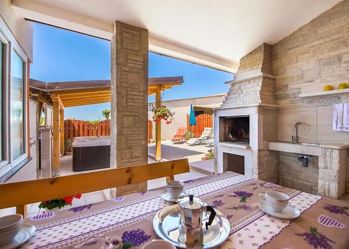 Apartman Apartment Vodnjan With Fireplace 10