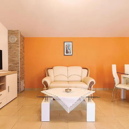 Apartment With Fireplace 10